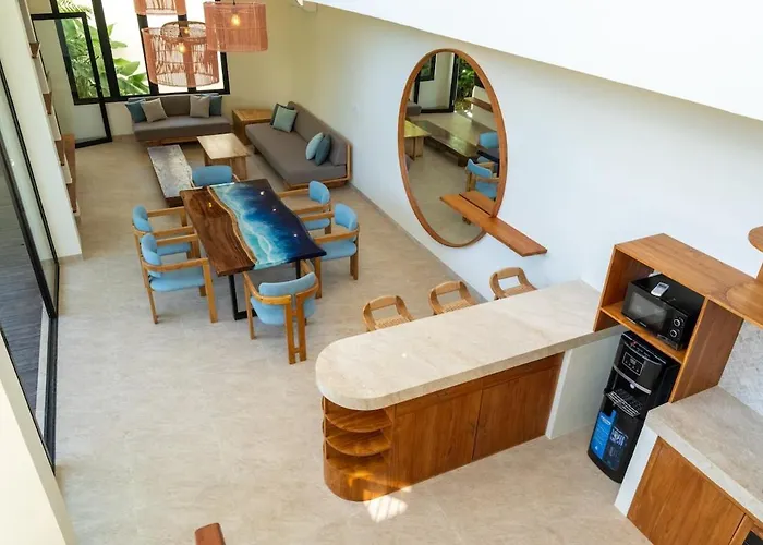 Villa Surya Empat Uluwatu